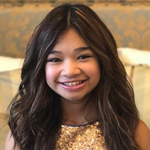 angelica hale