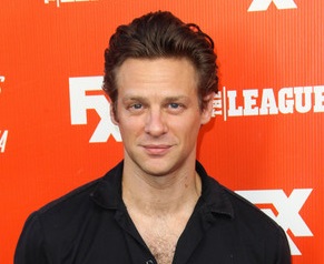 Jacob Pitts Married, Girlfriend, Dating, Gay, Net Worth, Height, Family