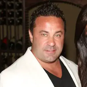 Joe Giudice Wiki Cheating Jail Net Worth Weight Loss All About Teresa Giudice S Husband