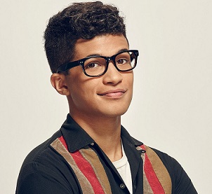 Jordan Fisher Wiki, Girlfriend, Gay, Parents, Ethnicity, Dancing With the Stars