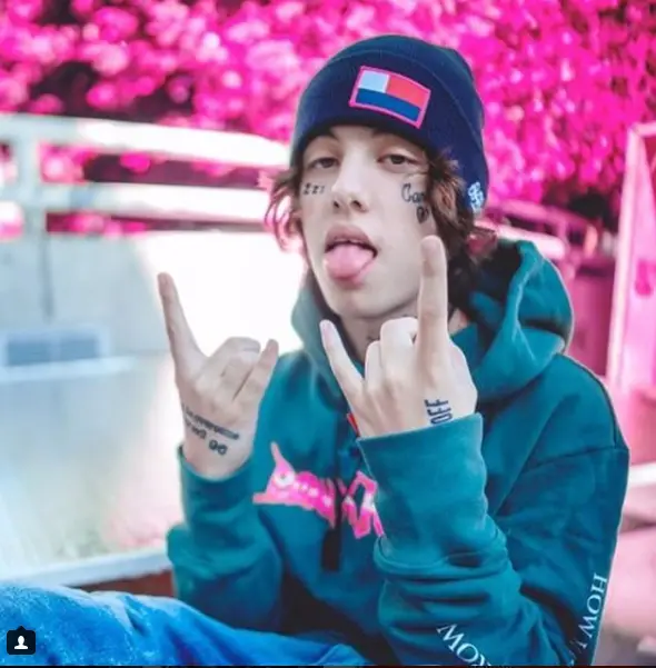 Lil Xan Relationship History - Famous Person