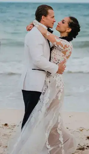 Robin Arzon Wedding Details Husband Engaged Diet Tattoos