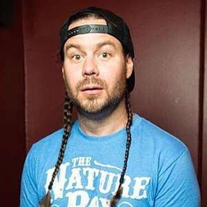 Who Is Jackass Star Chris Pontius Married With? His Love Life, Career, Net Worth