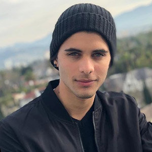 Erick Brian Colon Wiki: Family, Height, Girlfriend, Facts To Know