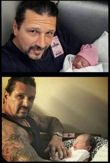 Billy's picture with his daughters