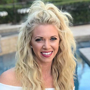 A Glance At Flip or Flop Show Host Aubrey Marunde's Life. Her family, career, net worth