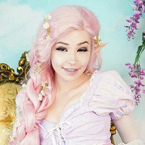 Belle Delphine (Cosplayer) - Age, Birthday, Bio, Facts, Family, Net Worth,  Height & More