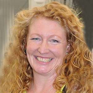 Is Charlie Dimmock Married? All Detail On Her Career, Net Worth