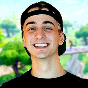 Cloakzy (Twitch Star) Wiki, Age, Real Name, Girlfriend