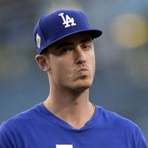 Cody Bellinger Girlfriend, Father, Mother