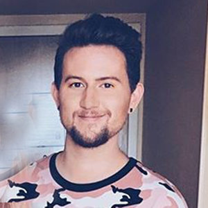 Openly Gay Ricky Dillon Wiki, Age & Family Details