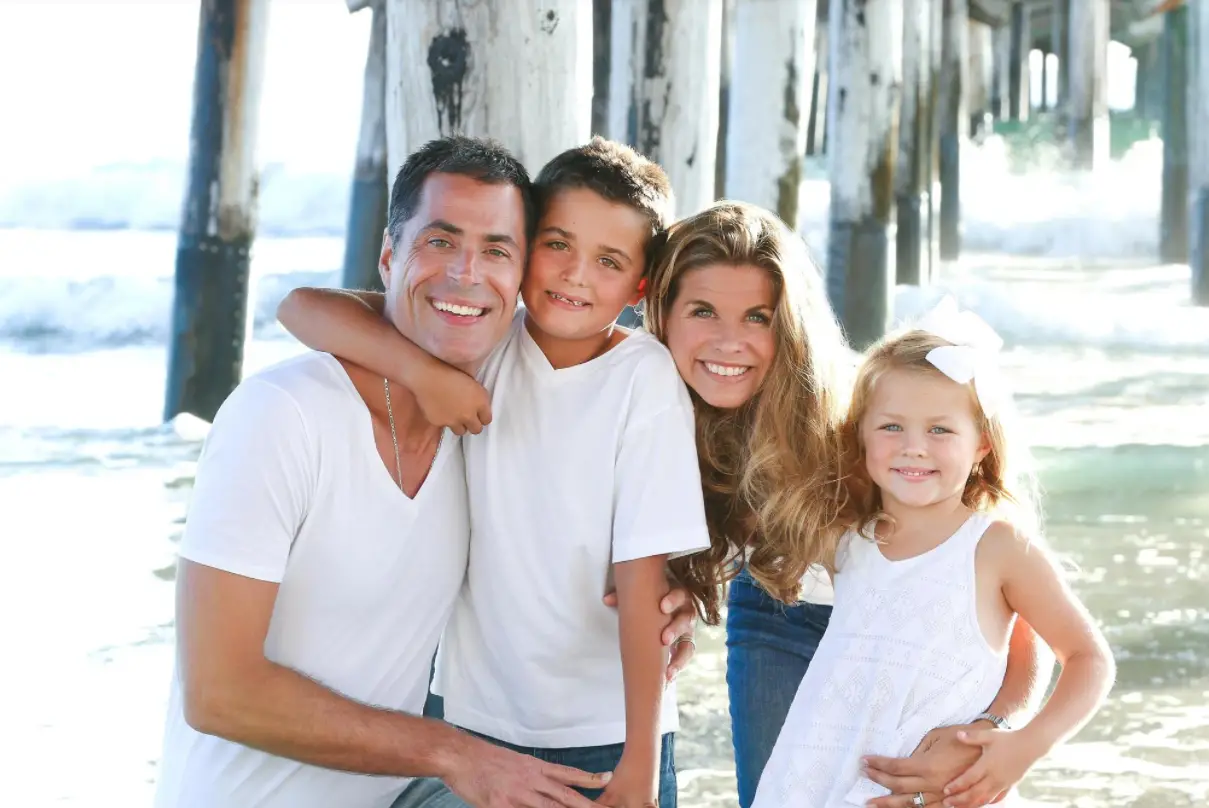 Rob with his wife, Kristin, and children