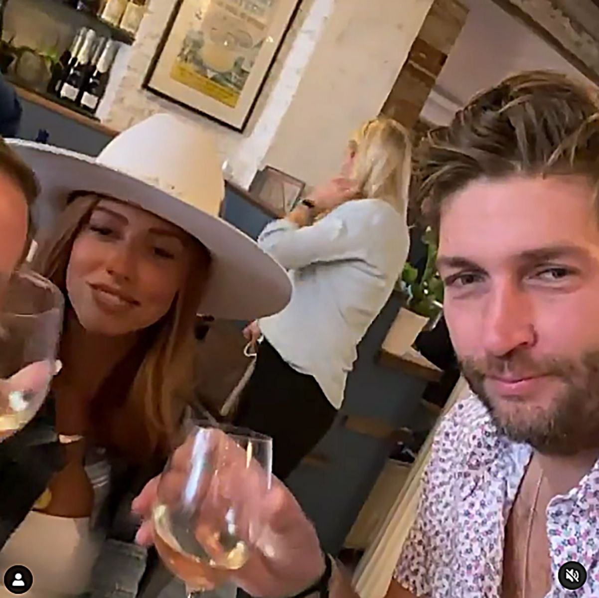 Shannon Ford and Jay Cutler as seen enjoying a drink together