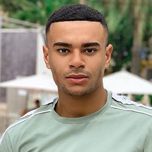 Love Island's Wes Nelson Wiki - Dating Life, Parents, Job, Net Worth