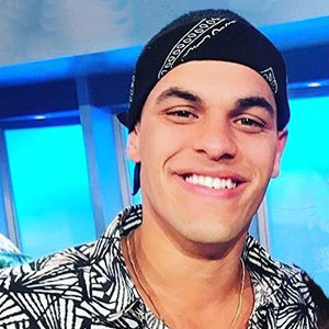 Josh Martinez Gay, Family, Sister - Josh Martinez Tested Covid Positive before Big Brother S22